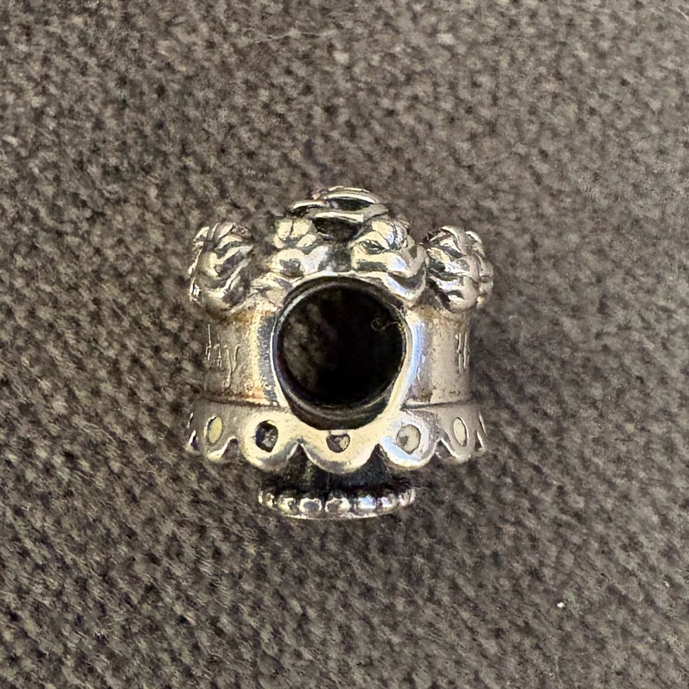 Pandora Birthday Charm - Picture 5 of 5